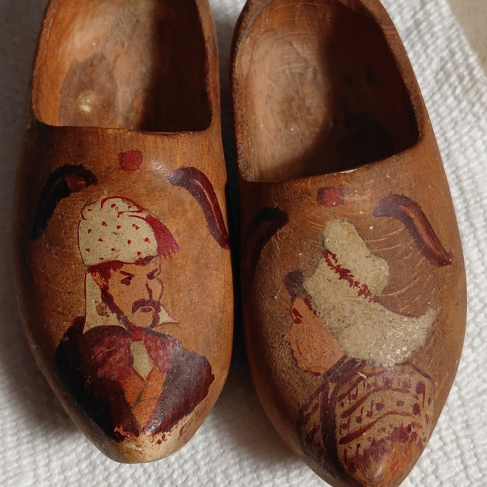 Old Dutch International Wooden Clogs with Painted Design